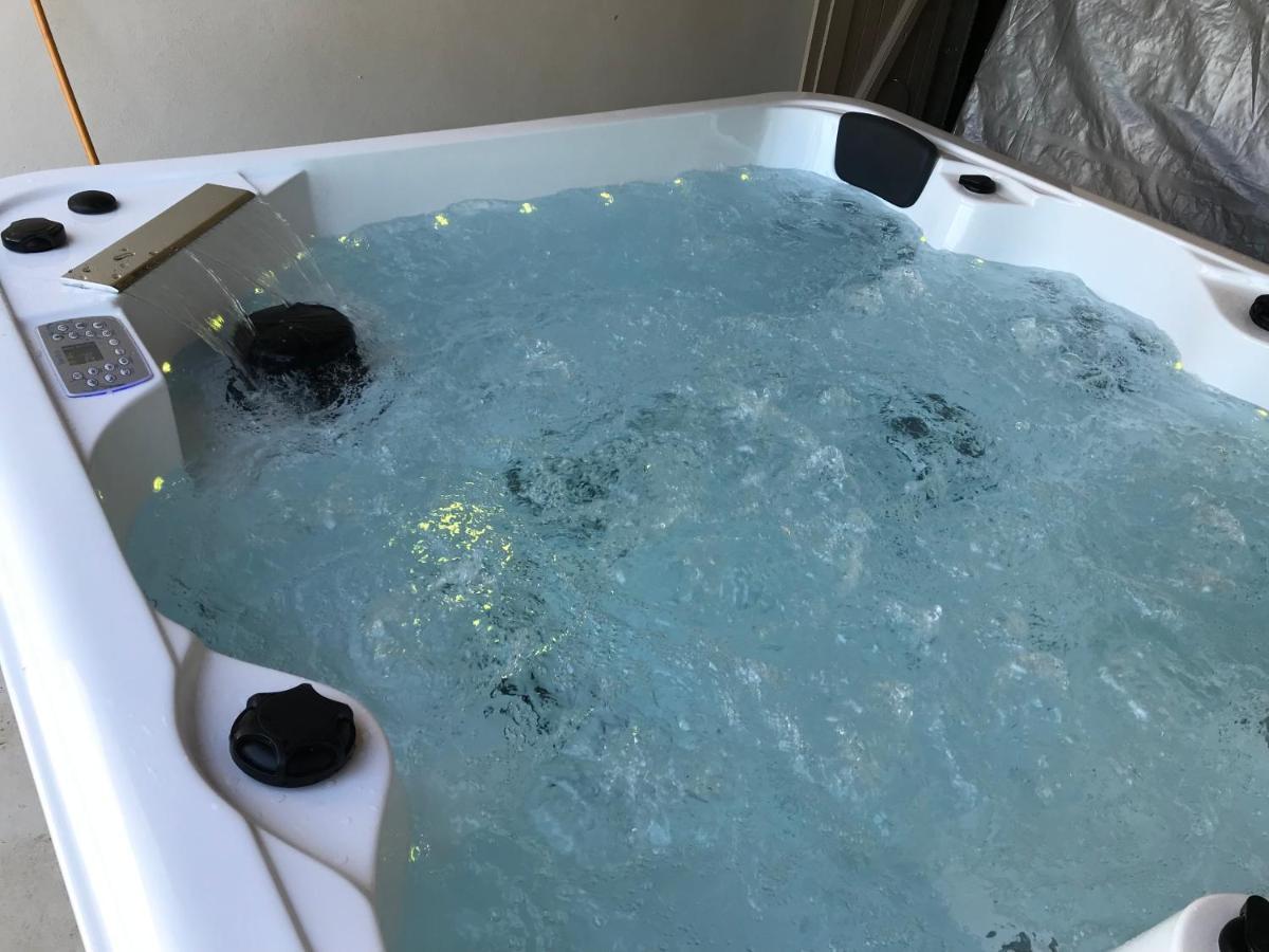 Le Hameau Du Buron - "Le Petit Buron" - Option Spa Eyzin-Pinet Экстерьер фото